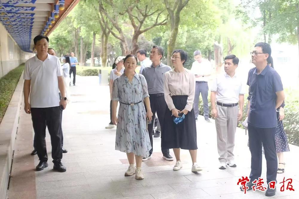 ecc766dad81c47e8a677d8c72cafd077.jpg