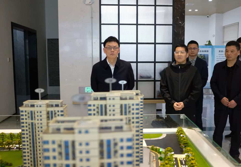 李育智率队开展政府债务管理监督调研